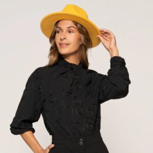 Blusa con figuras bordadas Ludovica